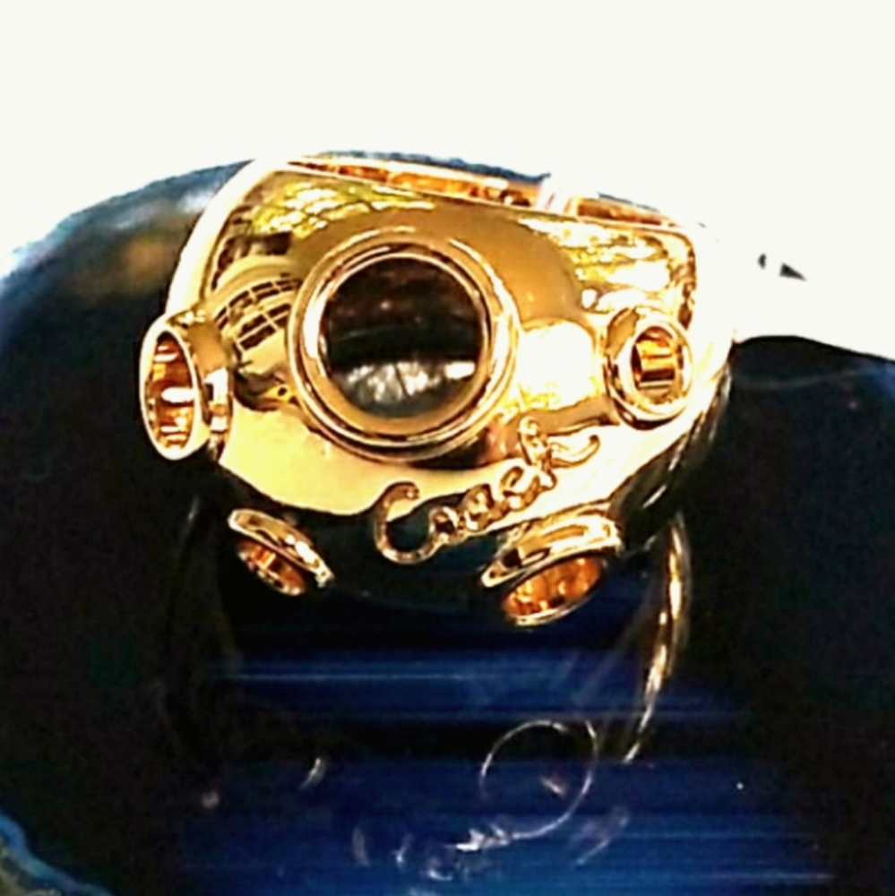 NWT Coach High Polished Gold Tone Dome  Ring